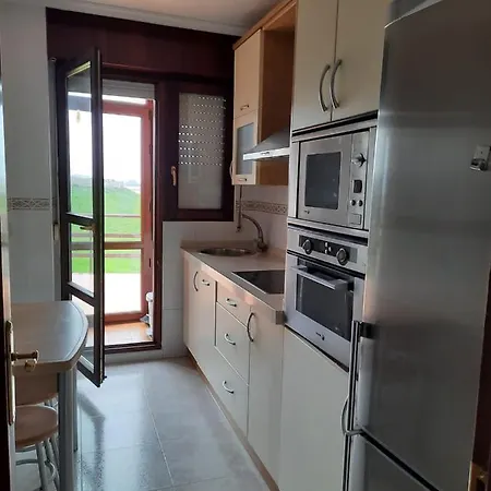 Con Vistas Al Mar Y Aparcamiento Gratis Apartment Suances