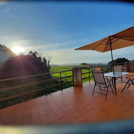 Con Vistas Al Mar Y Aparcamiento Gratis Apartment